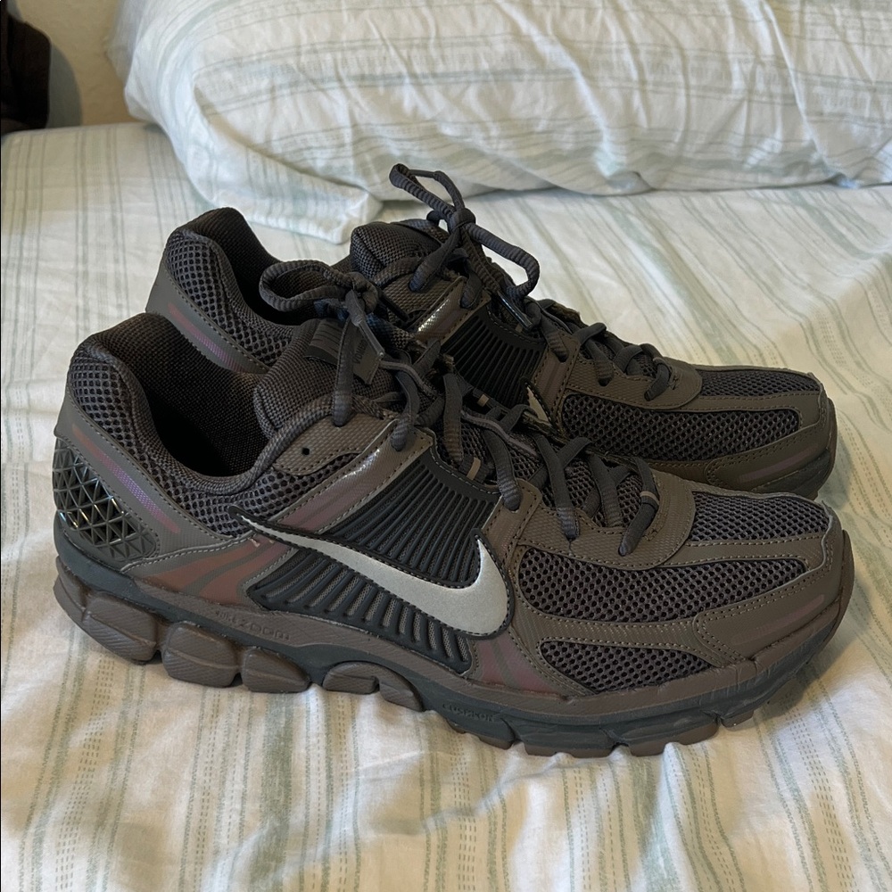 Nike Vomero 5